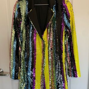 Stunning Sexy Sequin Blazer/Dress! ♥️💃🏼🔥 Size Small